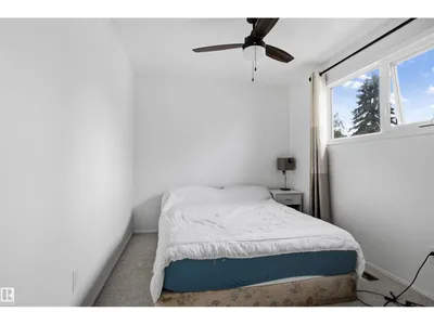 3803 12 AV NW photo 26
