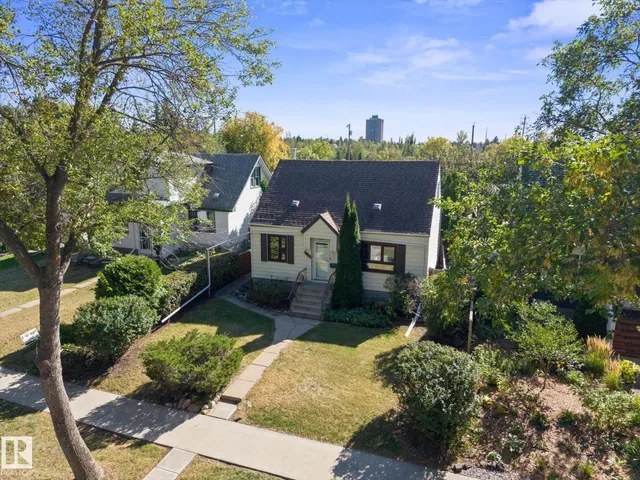 11119 62 AV NW, Edmonton