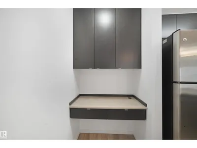 #114 3357 16A AV NW photo 11