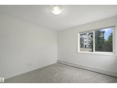 #114 3357 16A AV NW photo 30