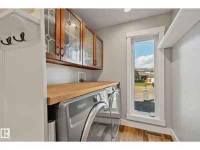 12403 29A AV NW photo 17