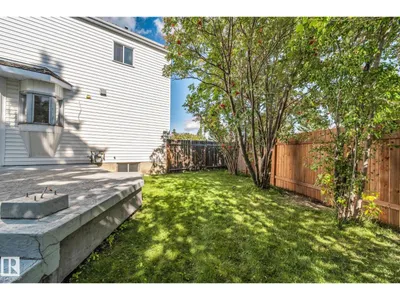 12403 29A AV NW photo 38