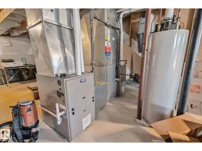 12403 29A AV NW photo 62