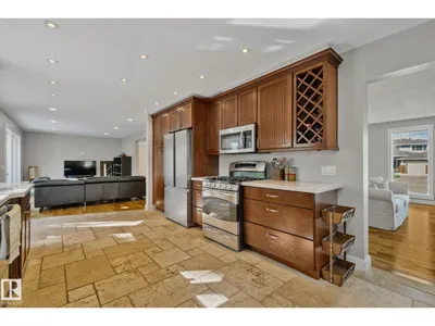 12403 29A AV NW photo 8