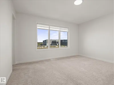 102 KINGSBURY CI photo 19