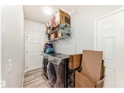 16320 12 AV SW photo 23