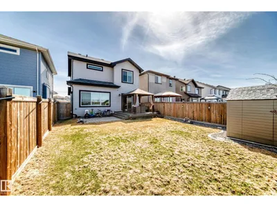 16320 12 AV SW photo 67