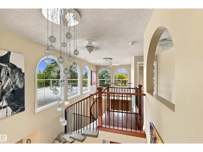 14103 60 AV NW photo 34