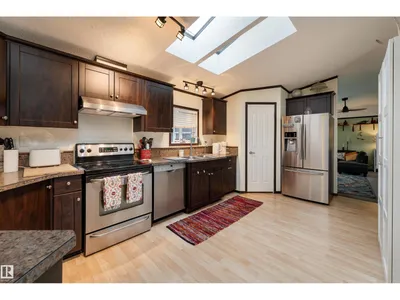 422 Oak Wood CR NW NW photo 11