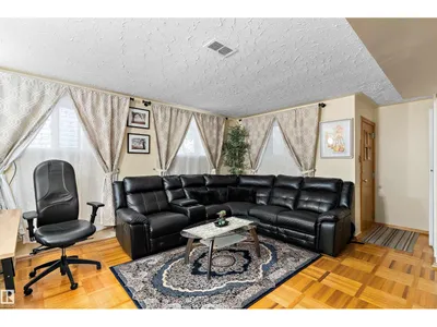 11911 70 ST NW photo 17