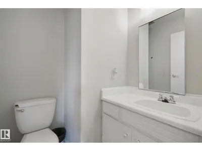 8807 181 ST NW photo 30