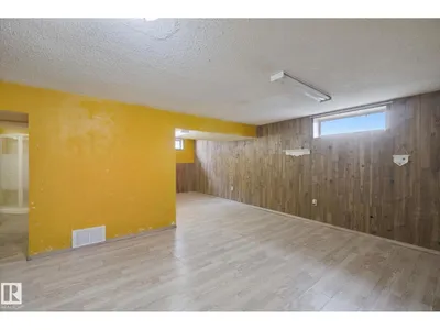 8807 181 ST NW photo 44
