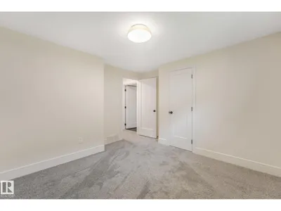 2031 104A ST NW photo 49