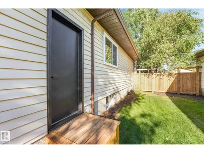 2031 104A ST NW photo 61
