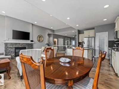 647 CANTOR LD SW photo 11