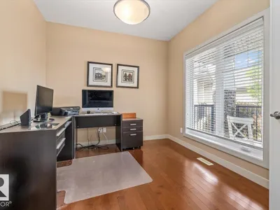 647 CANTOR LD SW photo 18