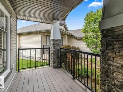 647 CANTOR LD SW photo 43
