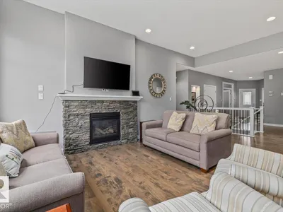 647 CANTOR LD SW photo 7