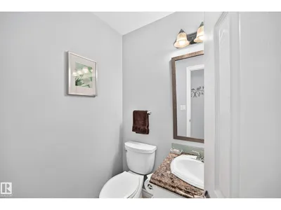 10451 26 AV NW photo 24