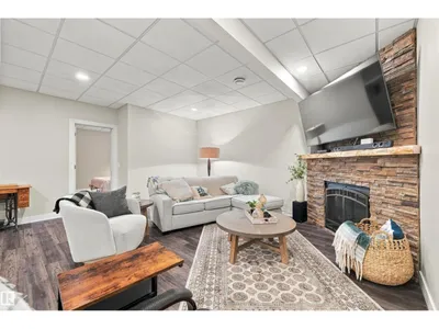 109 ALDRIDGE CR photo 28