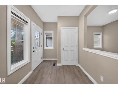 121 64 ST SW photo 4