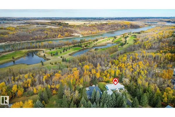 140 WINDERMERE DR NW photo 2