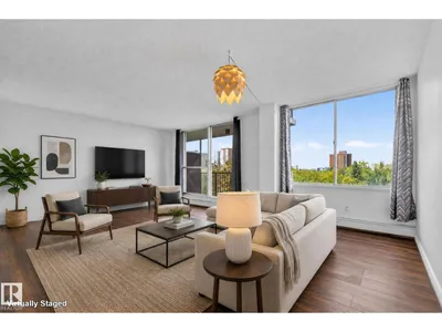 #704 11007 83 AV NW NW photo 13
