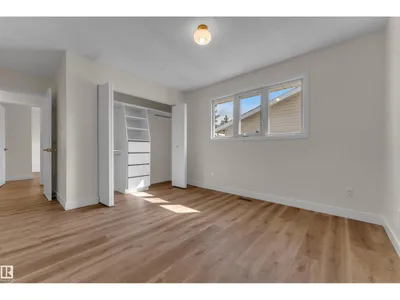11427 141 AV NW photo 23