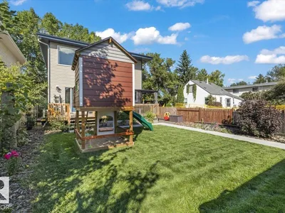 9817 77 AV NW photo 49