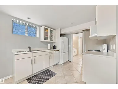 12111 95 ST NW photo 15