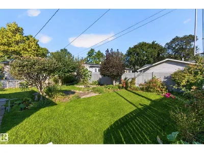11109 38 ST NW photo 39