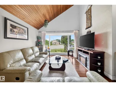 34 Grand Meadows Cr NW photo 7