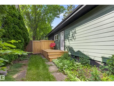 33 HAZEL ST photo 53