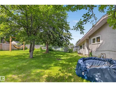 33 HAZEL ST photo 55