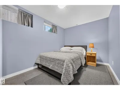 6507 97 AV NW photo 32