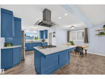 6507 97 AV NW photo 9