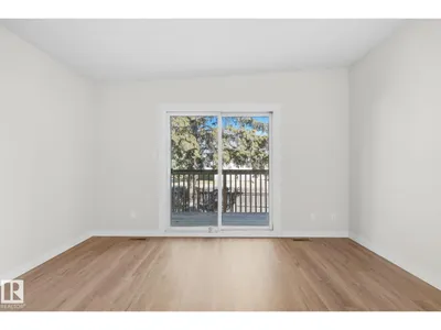 8928 D 144 AV NW photo 14