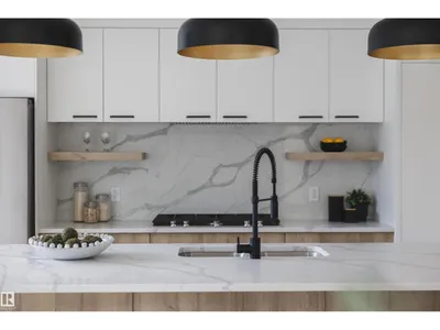 10954 62 AV NW photo 12
