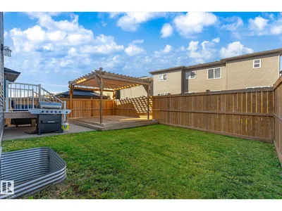 17618 64A ST NW photo 41