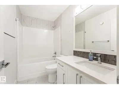17618 64A ST NW photo 33