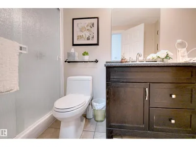 56 STONESHIRE CR photo 22