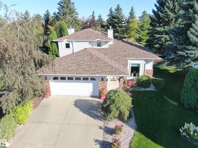56 STONESHIRE CR photo 32