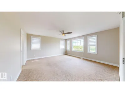 4016 8 ST NW photo 29