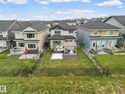 325 Annandale Crescent photo 55