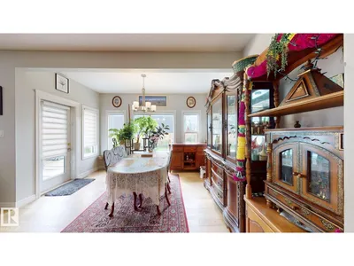 22407 99 AV NW photo 13