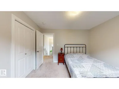 22407 99 AV NW photo 17