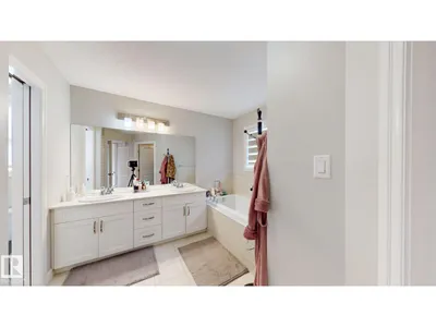 22407 99 AV NW photo 22