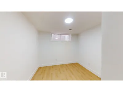 22407 99 AV NW photo 53