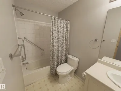 #115 11620 9A AV NW NW photo 22