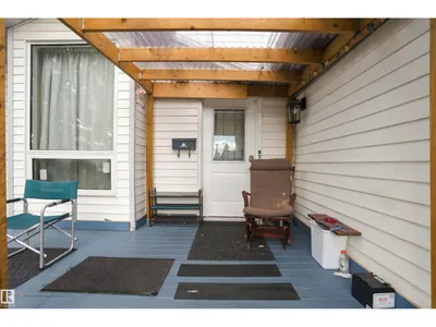 4824 13 AV NW photo 6